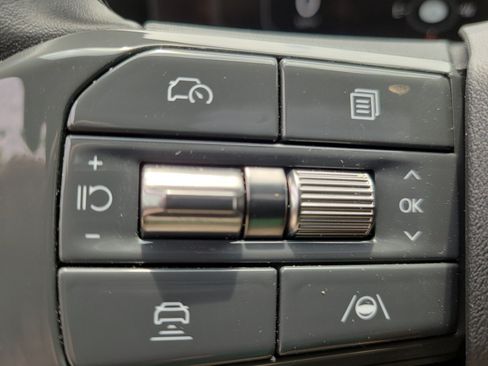Used 2024 Kia EV9 GT-Line AWD/4WD image 30