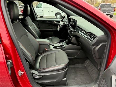 Used 2024 Ford Escape ST-Line w/ Tech Pack #1 AWD/4WD image 12