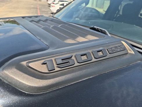Used 2019 RAM 1500 Rebel w/ Rebel Level 2 Equipment Group AWD/4WD image 13