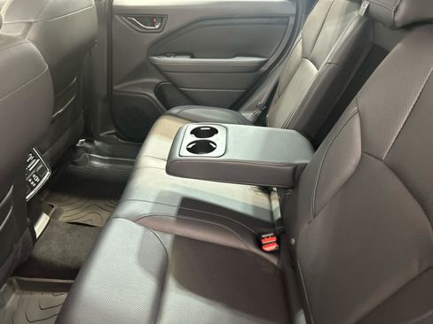 Used 2025 Subaru Forester Limited AWD/4WD image 5