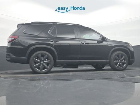 New 2026 Honda Pilot Sport image 33