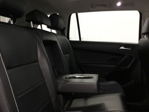 Used 2021 Volkswagen Tiguan SEL image 23