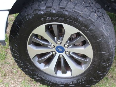 Used 2019 Ford F150 XL w/ Equipment Group 101A Mid AWD/4WD image 28