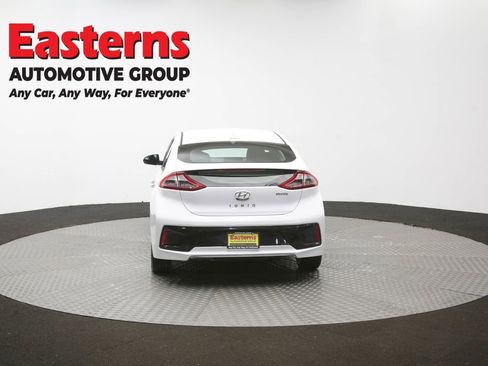 Used 2019 Hyundai Ioniq Electric FWD image 37