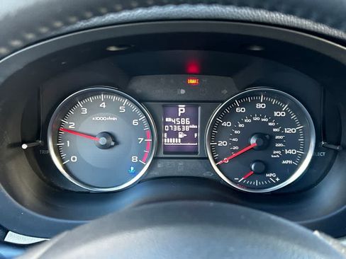 Used 2013 Subaru Crosstrek 2.0i Limited AWD/4WD image 16