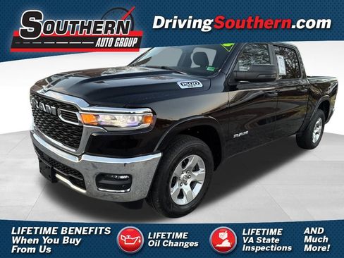 Used 2025 RAM 1500 Big Horn image 1