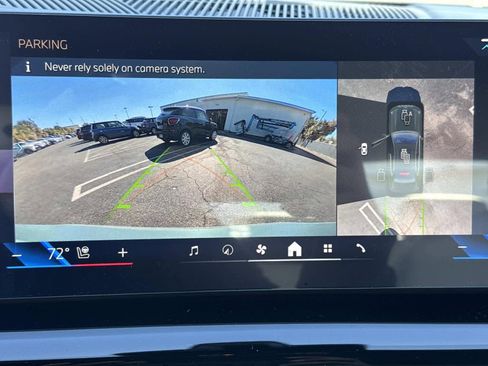 New 2026 BMW i5 eDrive40 w/ Premium Package image 23