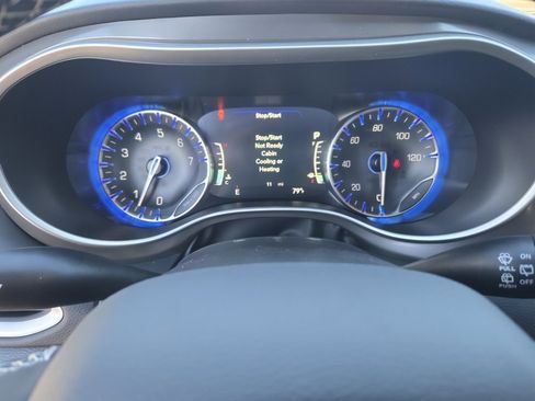 New 2026 Chrysler Voyager LX image 28