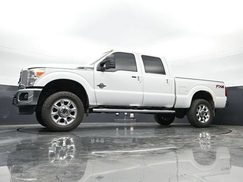 Used 2014 Ford F250 Lariat w/ Lariat Ultimate Package AWD/4WD image 45