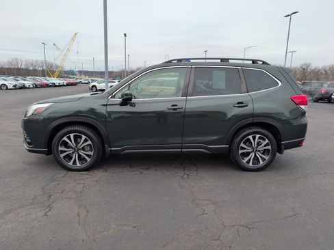 Used 2022 Subaru Forester Limited image 2