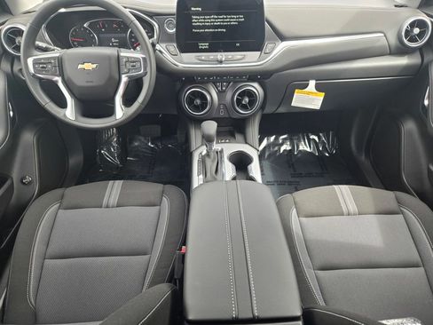 New 2026 Chevrolet Blazer LT w/ Convenience Package AWD/4WD image 8