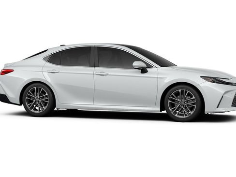 New 2026 Toyota Camry XLE AWD/4WD image 13