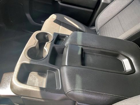 Used 2021 Chevrolet Silverado 1500 LT image 15