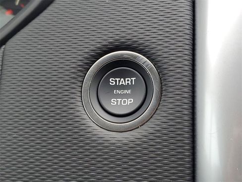 New 2025 Land Rover Discovery Dynamic SE image 20