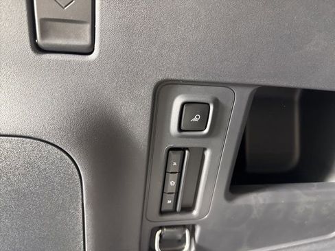 New 2025 Lincoln Navigator Black Label image 33