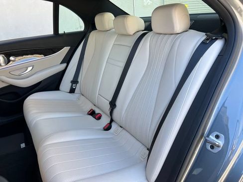 Used 2019 Mercedes-Benz E 300 image 44