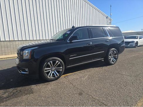 Used 2018 GMC Yukon Denali w/ Denali Ultimate Package image 20