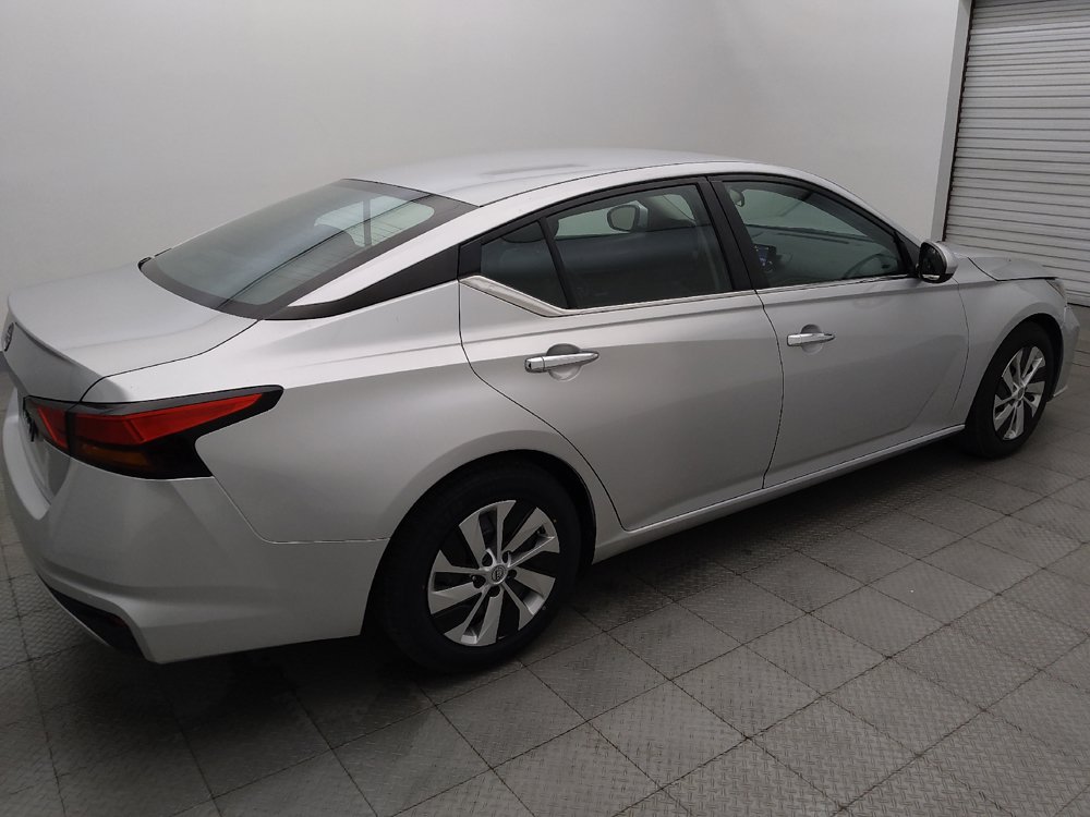 Used 2023 Nissan Altima 2.5 S FWD image 10
