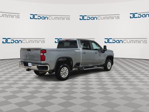 Used 2025 Chevrolet Silverado 2500 LT w/ Convenience Package AWD/4WD image 8