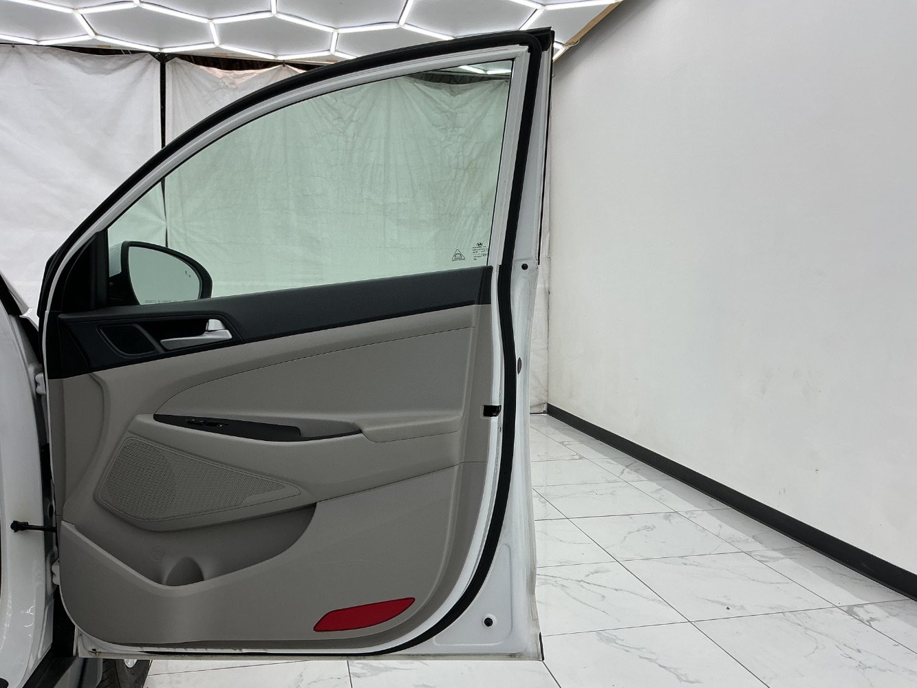 Used 2020 Hyundai Tucson Value w/ Cargo Package FWD image 19