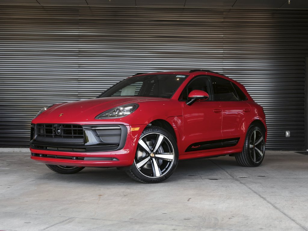 Certified 2026 Porsche Macan Turbo AWD/4WD image 1
