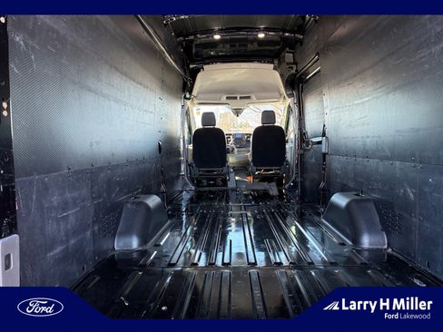 Used 2020 Ford Transit 250 148 High Roof Extended w/ Load Area Protection Package image 33