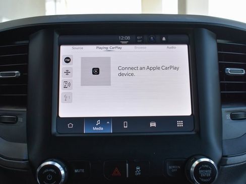 Used 2022 RAM 5500 Tradesman w/ Chrome Appearance Group image 23