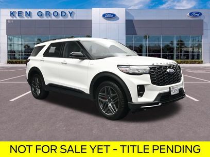 Used 2025 Ford Explorer ST-Line w/ ST-Line Street Pack