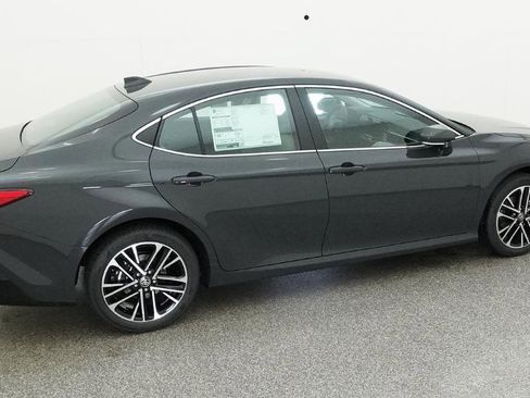 New 2026 Toyota Camry XLE AWD/4WD image 30