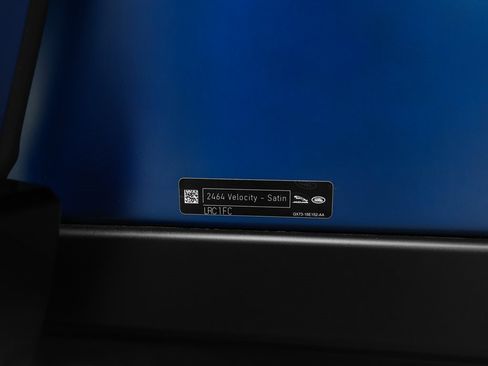 Used 2024 Land Rover Range Rover SV image 16