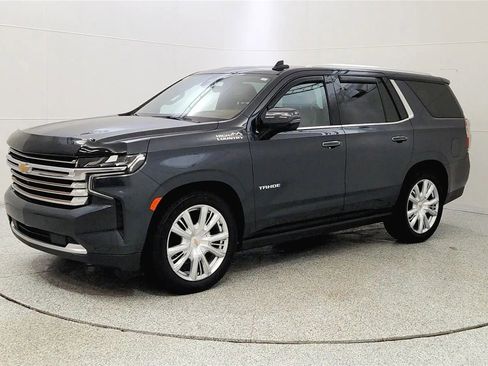 Used 2022 Chevrolet Tahoe High Country image 3
