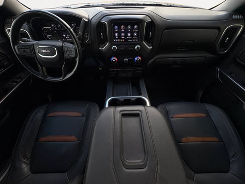 Used 2020 GMC Sierra 1500 AT4 w/ AT4 Premium Package AWD/4WD image 3