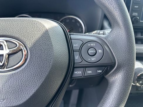 Used 2019 Toyota RAV4 XLE FWD image 20