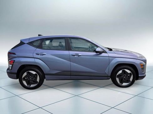 Used 2024 Hyundai Kona SE FWD image 4