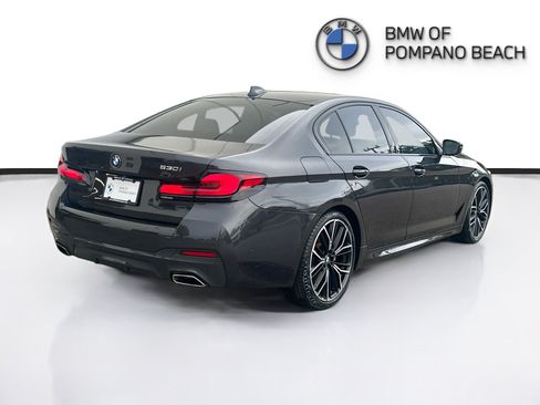 Used 2021 BMW 530i w/ M Sport Package RWD image 7