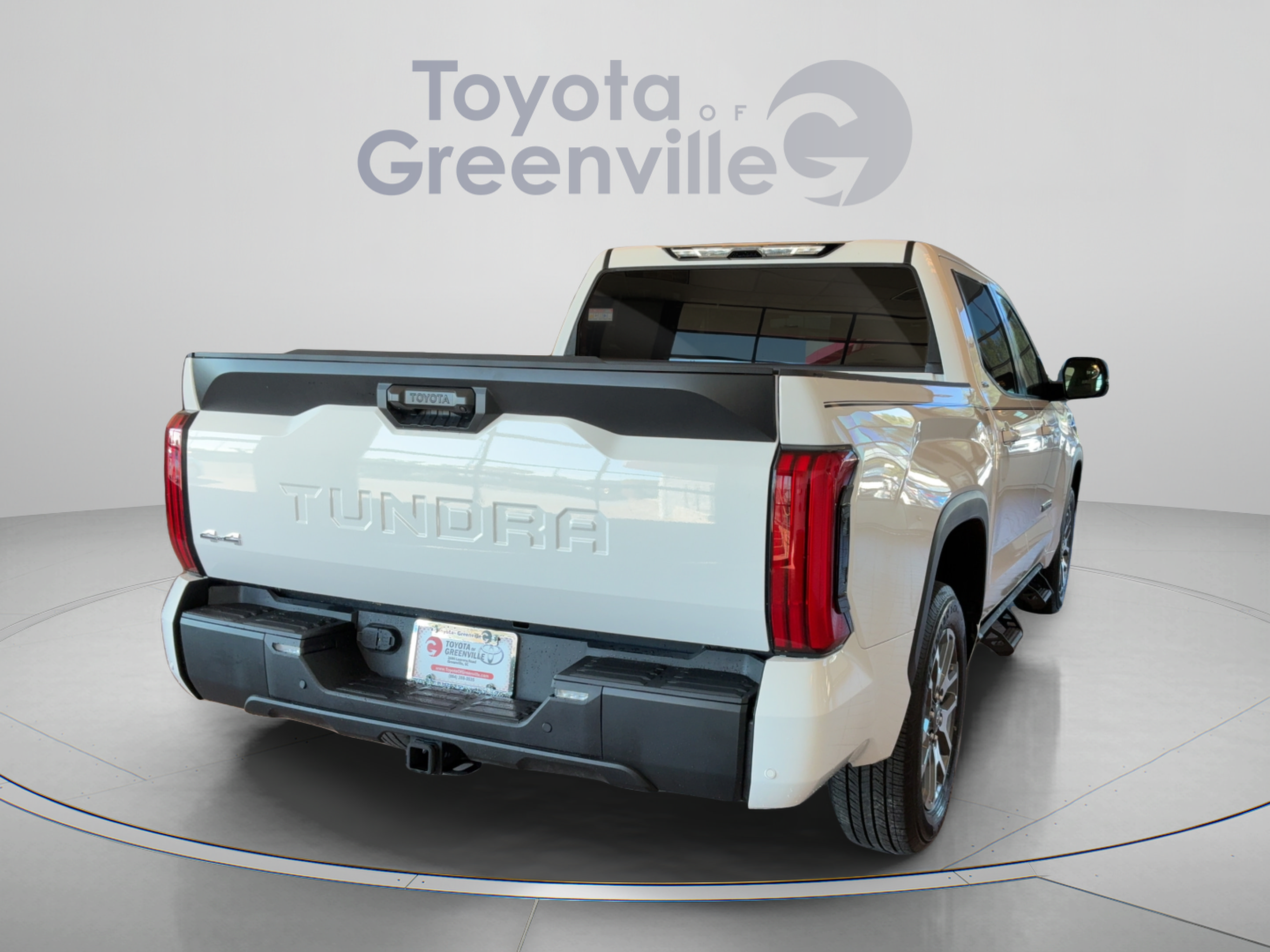 Used 2024 Toyota Tundra SR5 w/ SR5 Premium Package AWD/4WD image 6