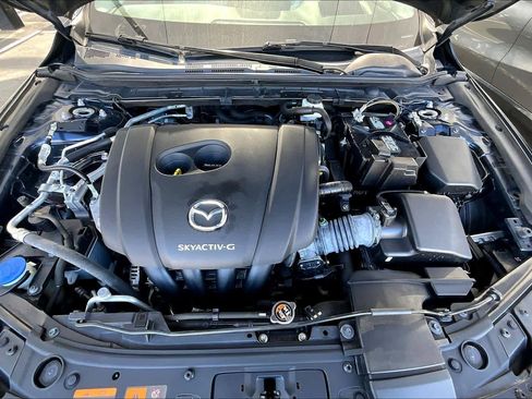 Used 2021 MAZDA MAZDA3 s image 31