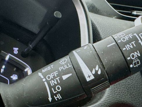 Used 2019 Honda CR-V EX image 14