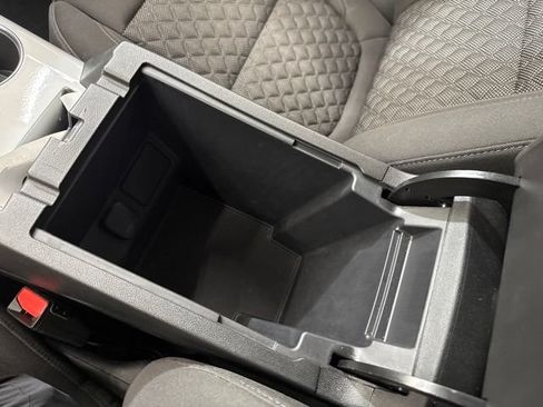 Used 2022 Chevrolet Blazer LT FWD image 30