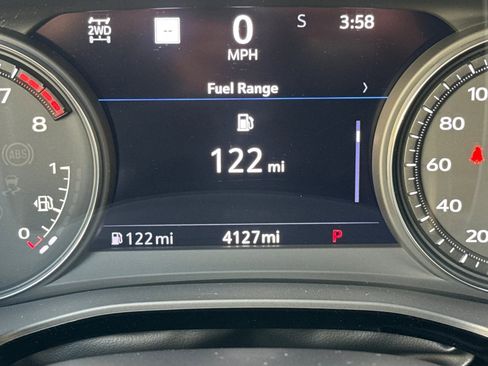 Used 2025 Cadillac XT5 Premium Luxury w/ Technology Package image 36