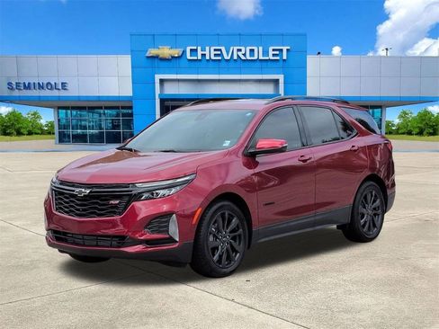 Used 2024 Chevrolet Equinox RS image 2