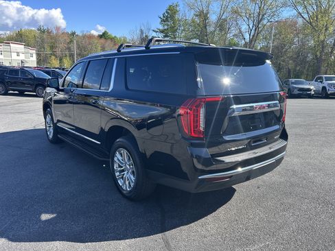Certified 2021 GMC Yukon XL SLT w/ SLT Premium Package AWD/4WD image 6
