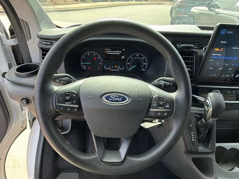Used 2024 Ford Transit 350 XLT image 24