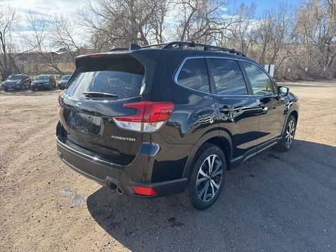 Used 2024 Subaru Forester Limited image 5