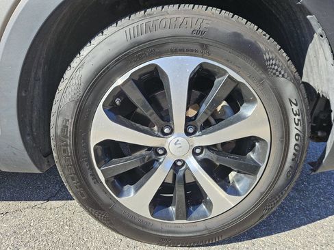 Used 2017 Kia Sorento EX image 27