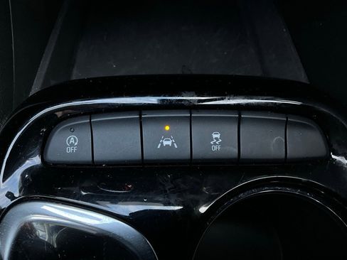 Used 2025 Buick Encore GX Preferred image 23