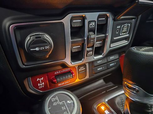 New 2026 Jeep Gladiator Willys image 37