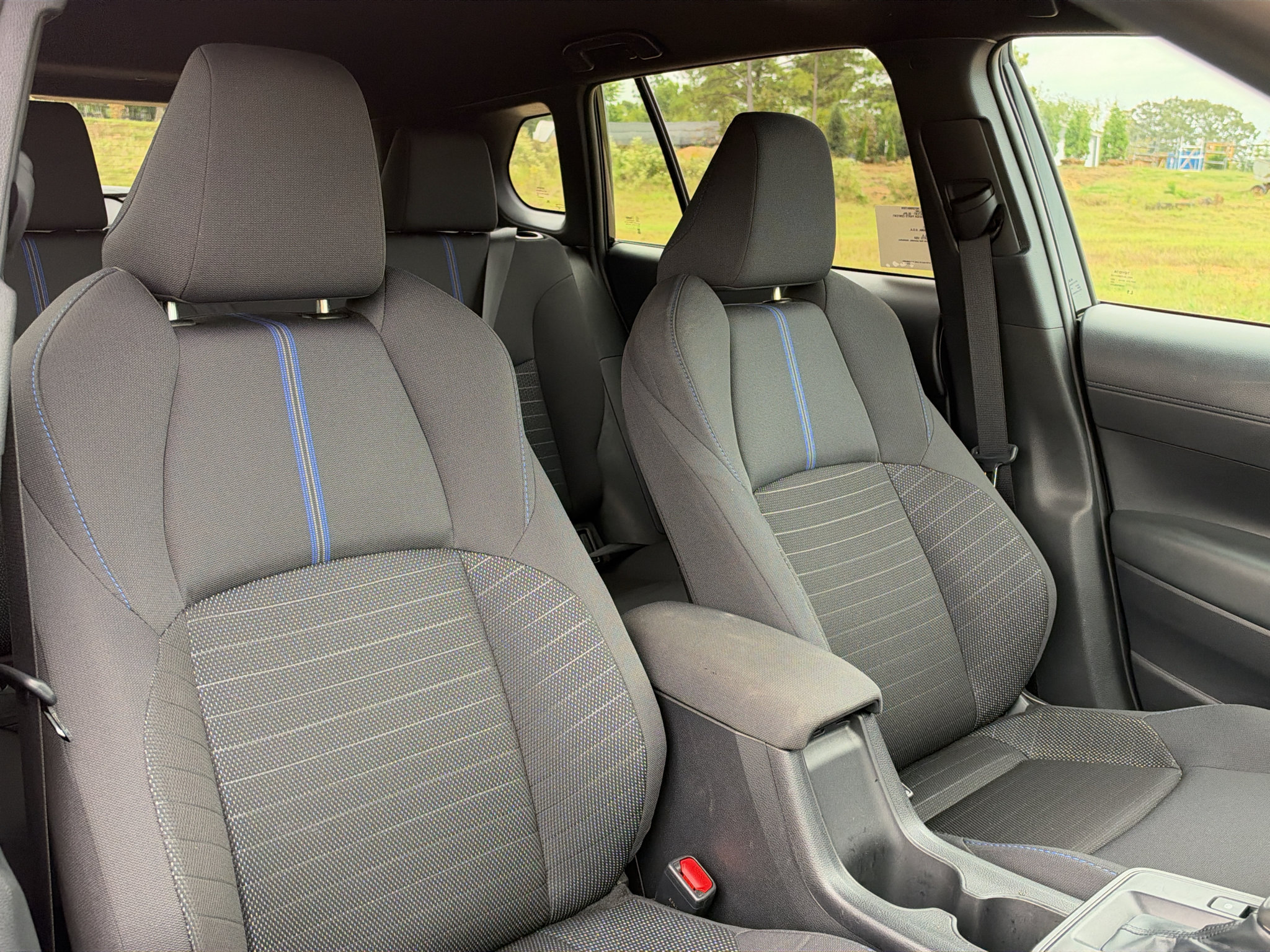 Used 2026 Toyota Corolla Cross AWD Hybrid image 41