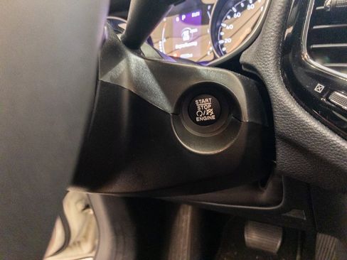 Used 2021 Jeep Compass Latitude image 22