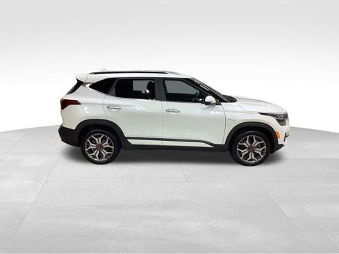 Certified 2022 Kia Seltos SX image 10
